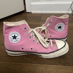 Pink Converse All Stars.Size Men’s 7.5/Womens 9.